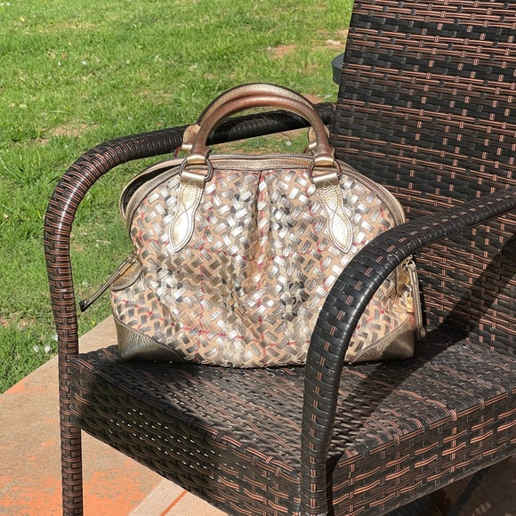 *AUTHENTIC BURBERRY* Gold/Beige Haymarket Check PVC and Leather Thornley Satchel - Picture 10 of 15